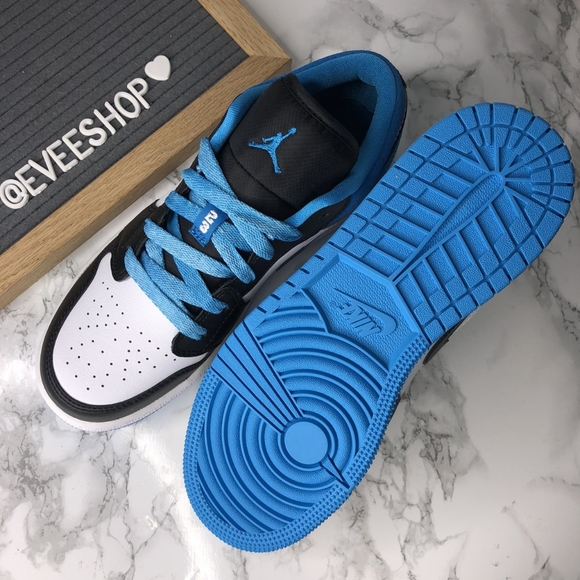 Jordan 1 Retro Low - Picture 4 of 4